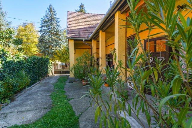 Eladó családi ház, Pilisborosjenőn 88.74 M Ft, 3 szobás