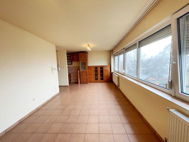 Eladó téglalakás, Nyíregyházán 29.9 M Ft, 1 szobás