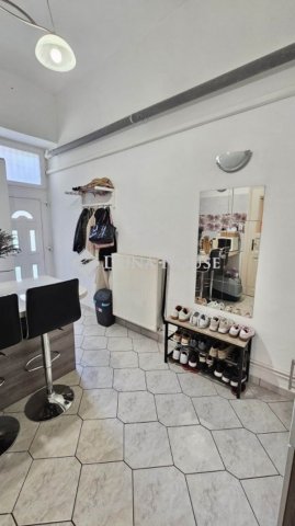 Eladó téglalakás, Budapesten, XIV. kerületben 71.5 M Ft