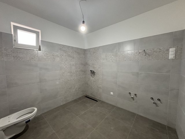 Eladó ikerház, Dunavarsányban 99.6 M Ft, 4 szobás