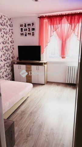 Eladó panellakás, Budapesten, XVII. kerületben 84.9 M Ft