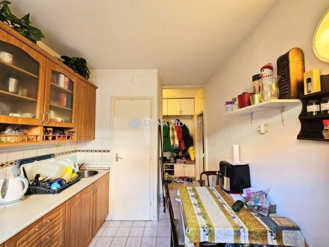 Eladó panellakás, Budapesten, IX. kerületben 84.9 M Ft, 3 szobás