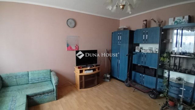 Eladó panellakás, Siófokon 45.9 M Ft, 2 szobás