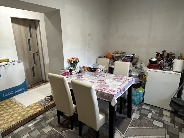 Eladó családi ház, Újszászon 25 M Ft / költözzbe.hu