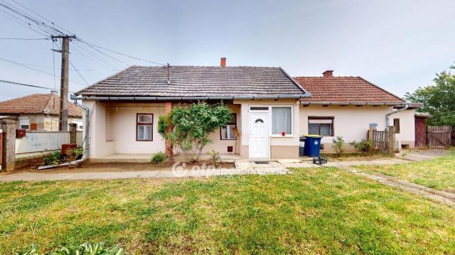 Eladó családi ház, Kocsordon 13 M Ft, 2 szobás