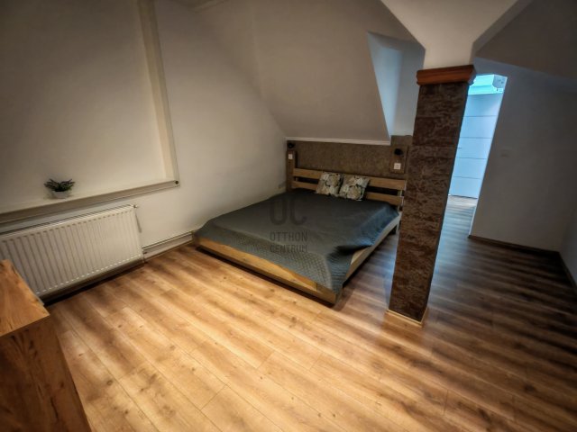 Eladó nyaraló, Balatonszárszón 43.5 M Ft, 2 szobás