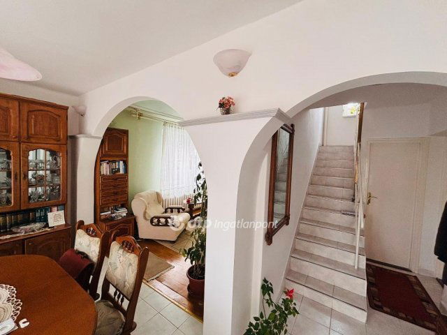 Eladó családi ház, Tiszavasváriban 46 M Ft, 4 szobás