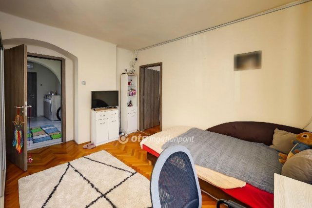 Eladó családi ház, Egerben 89.9 M Ft, 3+1 szobás