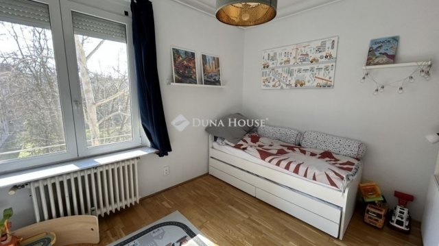 Eladó téglalakás, Budapesten, XIV. kerületben 92.5 M Ft