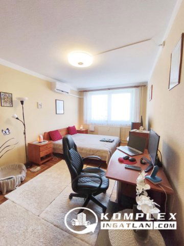 Eladó panellakás, Budapesten, III. kerületben 72 M Ft, 2 szobás