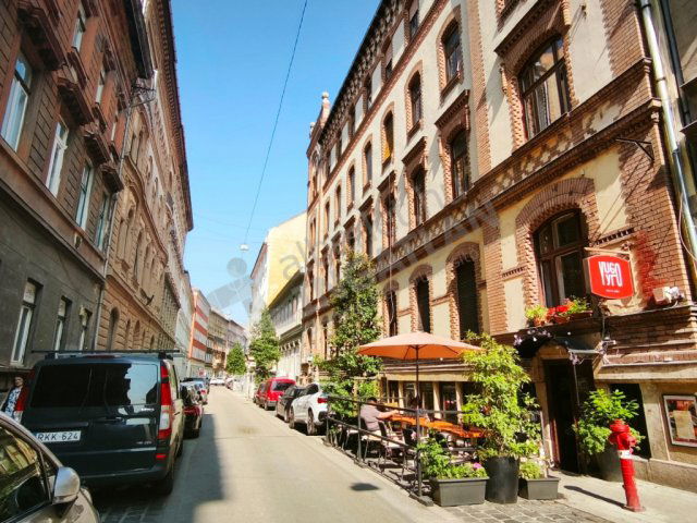 Kiadó téglalakás, albérlet, Budapesten, VIII. kerületben