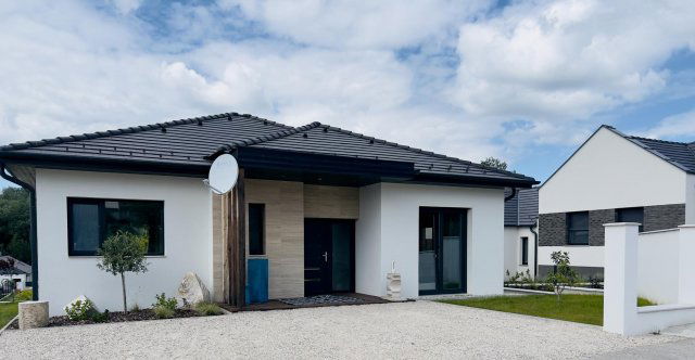 Eladó családi ház, Vértesszőlősön 139 M Ft, 4 szobás