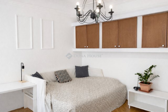 Eladó téglalakás, Budapesten, IX. kerületben 46 M Ft, 1 szobás