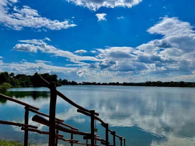 Eladó családi ház, Mályin 76.99 M Ft, 4 szobás