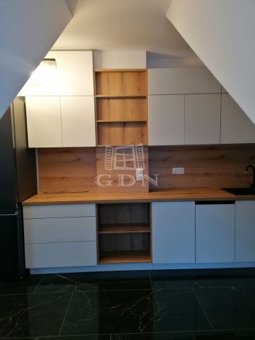 Kiadó téglalakás, albérlet, Szegeden 300 E Ft / hó, 2 szobás