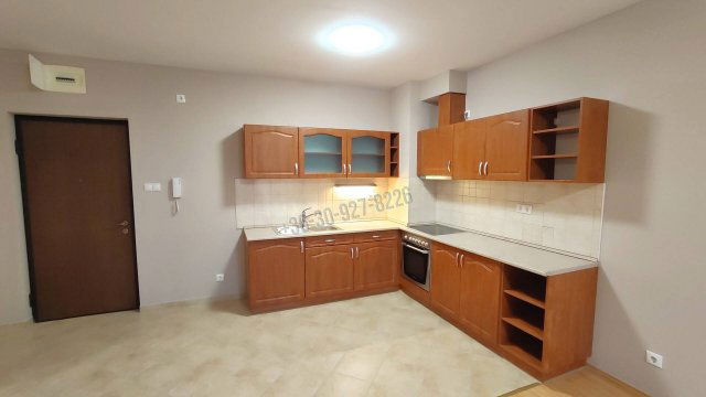 Kiadó téglalakás, albérlet, Győrött 240 E Ft / hó, 3 szobás