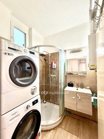 Eladó téglalakás, Kecskeméten 55.9 M Ft, 2+1 szobás