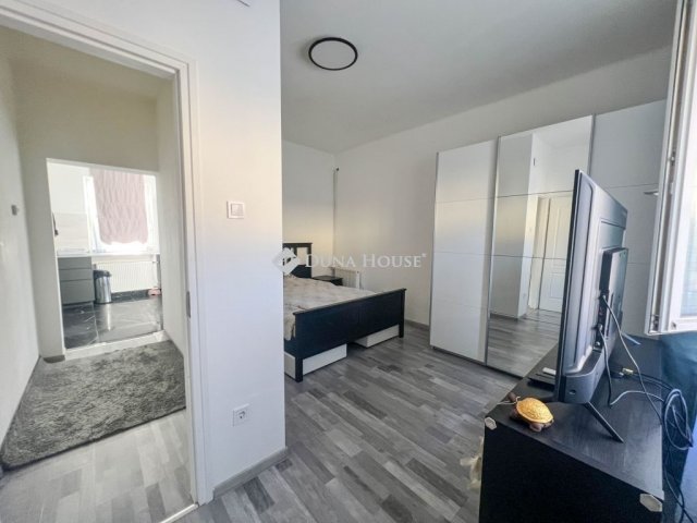 Eladó téglalakás, Budapesten, XX. kerületben 52.9 M Ft, 2 szobás