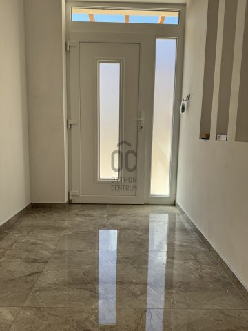 Eladó téglalakás, Mindszenten 32.2 M Ft, 2 szobás
