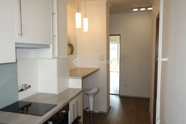 Eladó téglalakás, Budapesten, II. kerületben 109.9 M Ft