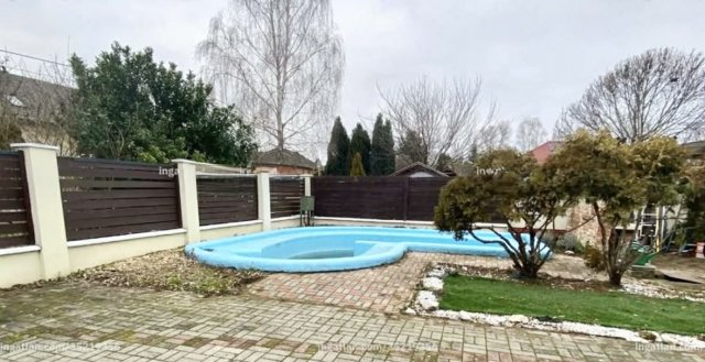 Eladó sorház, Debrecenben 124.9 M Ft, 4 szobás