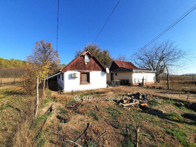 Eladó mezogazdasagi ingatlan, Pilisen 149.99 M Ft, 11+1 szobás