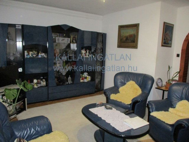 Eladó téglalakás, Nyíregyházán 64.9 M Ft, 3+1 szobás