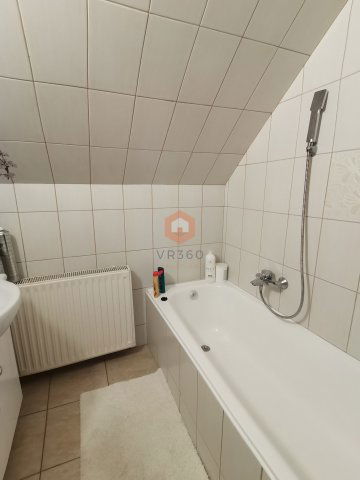 Eladó téglalakás, Pécsett, Zsongorkő utcában 56 M Ft, 3 szobás