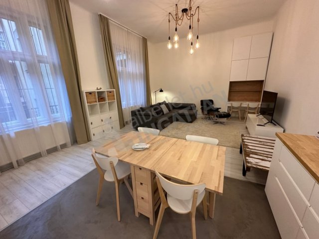 Kiadó téglalakás, albérlet, XIII. kerületben, Hegedűs Gyula utcában