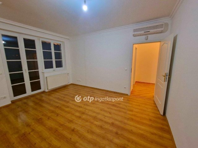 Eladó családi ház, Budapesten, II. kerületben 449 M Ft, 5 szobás