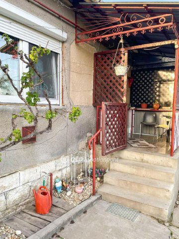 Eladó családi ház, Mérken 22.5 M Ft, 3 szobás