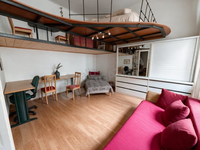 Kiadó téglalakás, albérlet, V. kerületben, Bank utcában