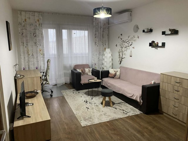 Kiadó panellakás, albérlet, III. kerületben, Szentendrei úton