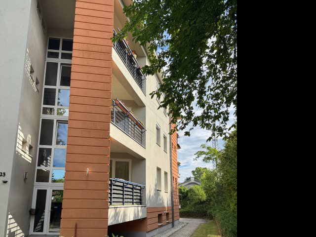 Eladó téglalakás, Veszprémben 79.9 M Ft, 3 szobás