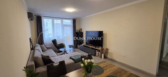 Eladó téglalakás, Kecskeméten 51.9 M Ft, 2 szobás