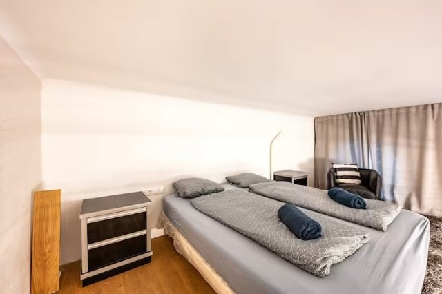 Eladó téglalakás, Budapesten, VI. kerületben 93 M Ft, 2 szobás