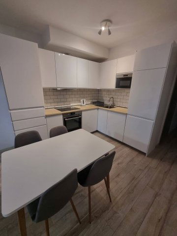 Eladó téglalakás, Budapesten, VIII. kerületben, Corvin sétányon