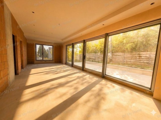 Eladó ikerház, Budapesten, III. kerületben, Remetehegyi úton