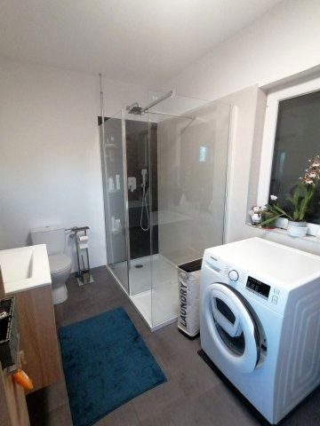 Eladó családi ház, Pusztaszabolcson 35 M Ft, 2 szobás
