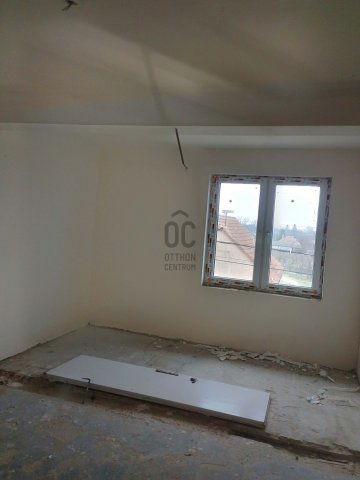 Eladó családi ház, Hajdúsámsonon 61.9 M Ft, 5 szobás