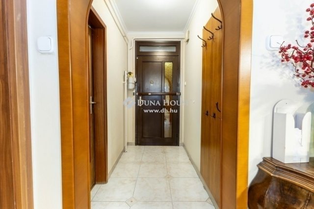 Eladó ikerház, Budapesten, XVIII. kerületben 109.9 M Ft, 5 szobás