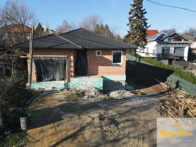 Eladó családi ház, Érden 159.9 M Ft, 5 szobás