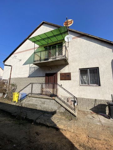 Eladó családi ház, Miskolcon 44.9 M Ft, 5+1 szobás