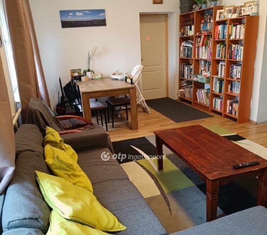 Eladó családi ház, Székesfehérvárott 78 M Ft, 3 szobás