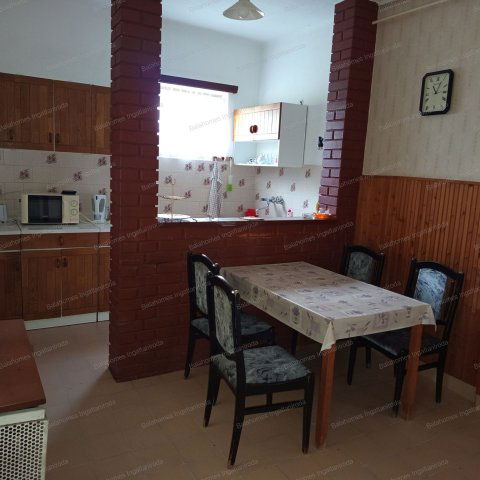 Eladó családi ház, Siófokon 78 M Ft, 5+3 szobás