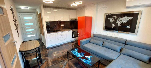 Eladó nyaraló, Balatonszárszón 92.8 M Ft, 3 szobás