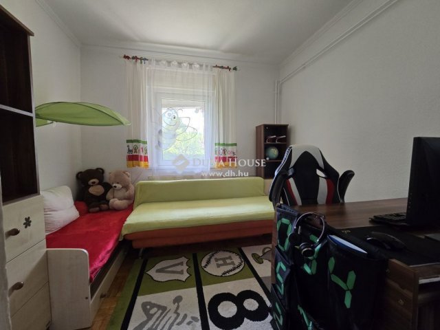 Eladó családi ház, Budapesten, XVIII. kerületben 115 M Ft