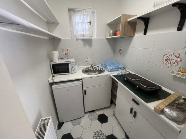 Eladó családi ház, Szegeden 125 M Ft, 4 szobás