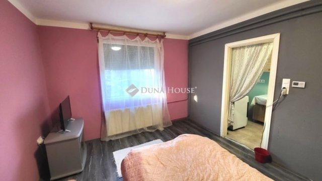 Eladó családi ház, Gárdonyban 37 M Ft, 2 szobás