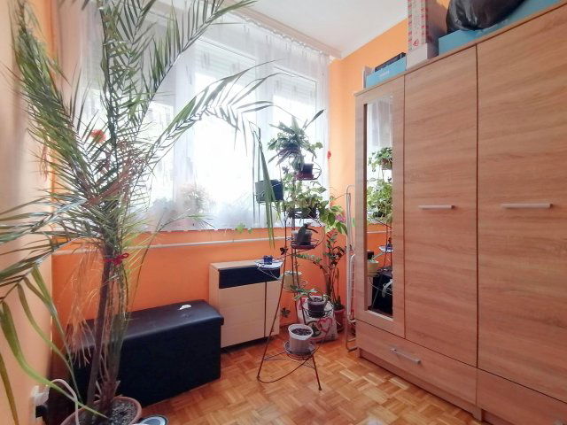 Eladó téglalakás, Debrecenben 52.99 M Ft, 3 szobás
